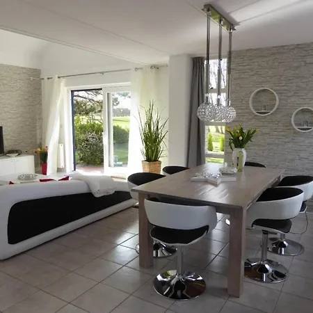 & Golf Villa Julianadorp