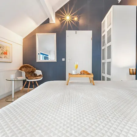 & Golf וילה יוליאנאדורפ