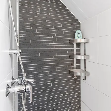 & Golf יוליאנאדורפ