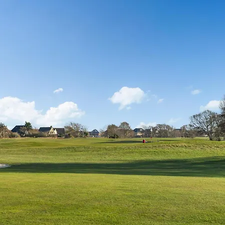 & Golf Villa